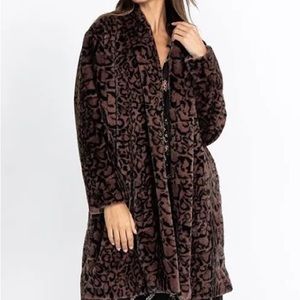 Johnny Was Coat French Leopard faux fur. Size small